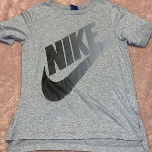 Nike t-shirt